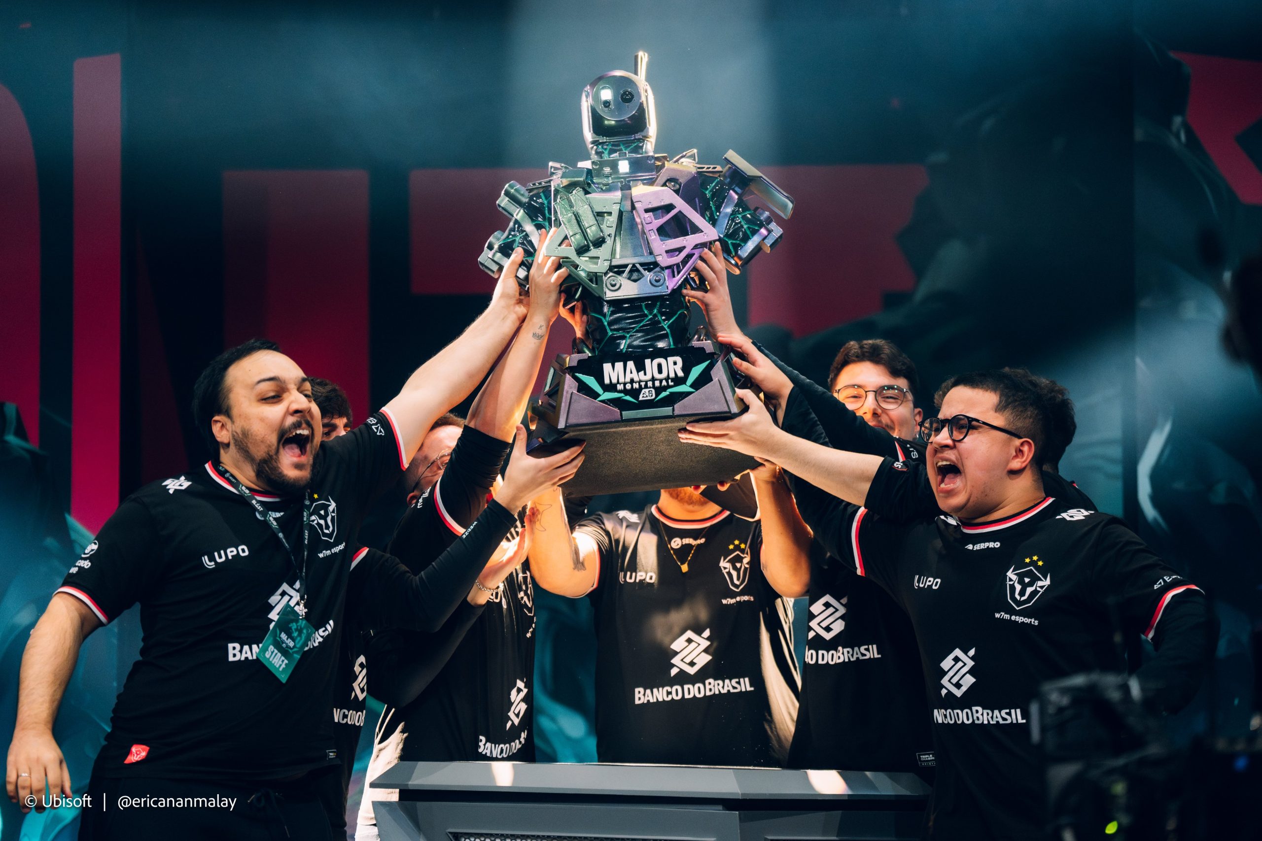 Kemenangan BLAST R6 Major Montreal Diamankan oleh w7m di Grand Final yang Mudah