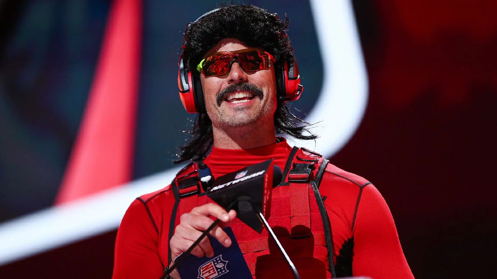 Dr Disrespect Menggoda Relokasi Menjadi Gemuruh di Aliran Terbaru