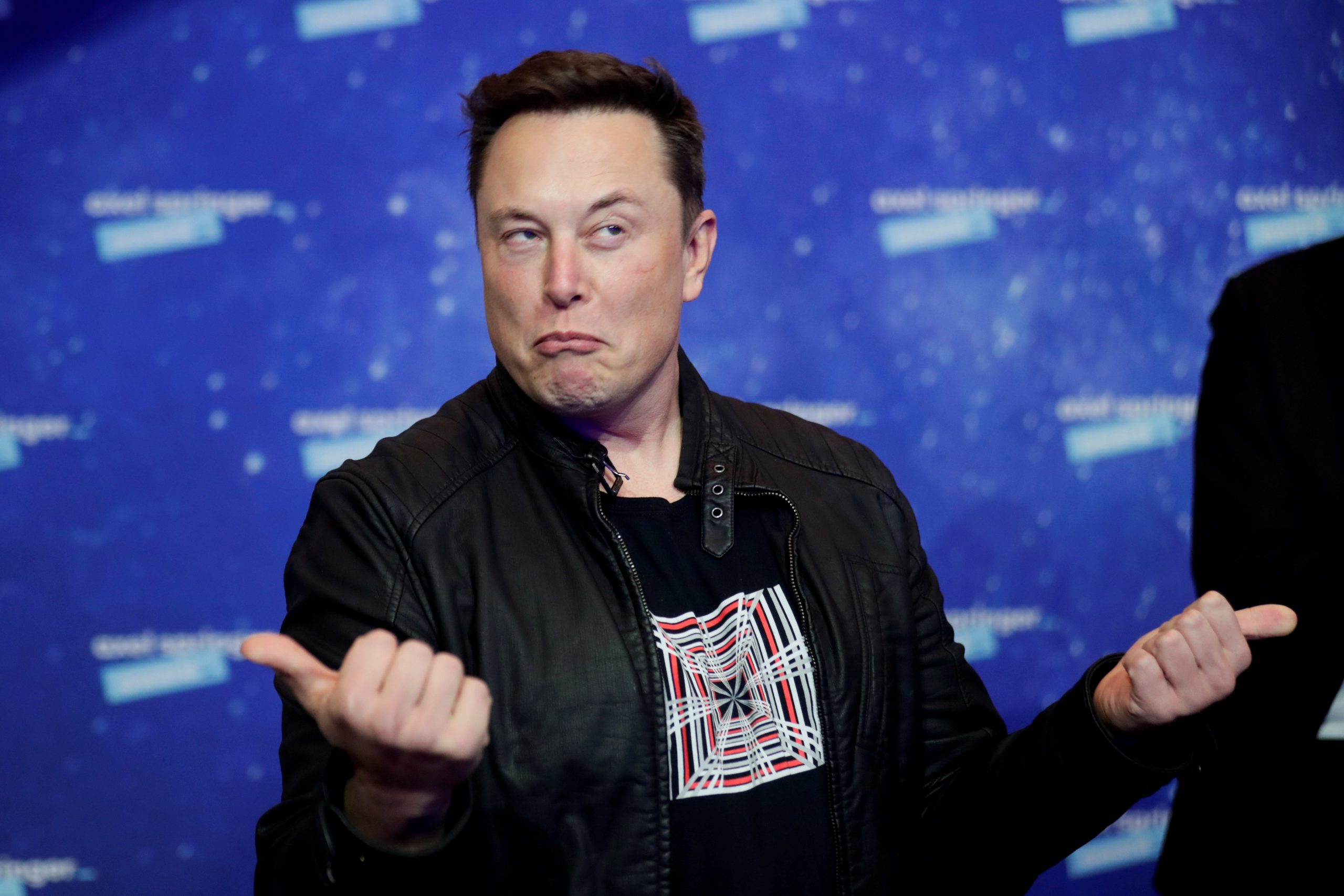 'Saya Tuhan Yang Hidup bagi Permainan Video': Elon Musk Mengaku Dia Menipu dalam Diablo dan PoE